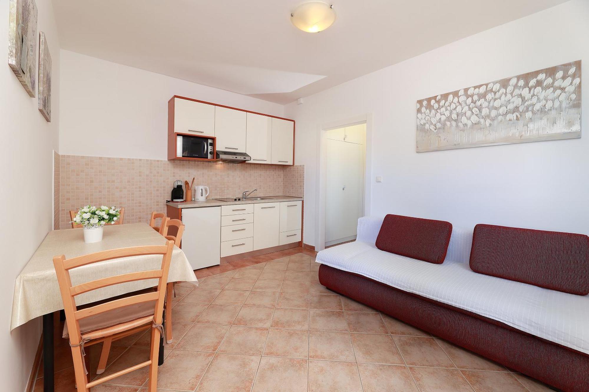 Apartments Omanovic Čižići 外观 照片