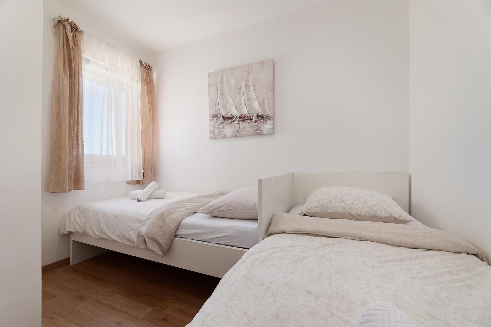 Apartments Omanovic Čižići 外观 照片